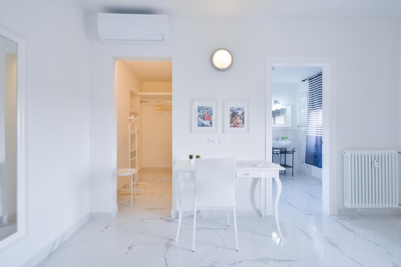 New Central Apartment & Rooms Montecatini Terme Exteriör bild